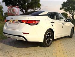 نيسان سنترا